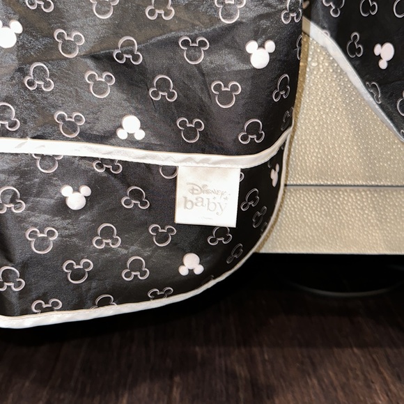 DISNEY MICKEY MOUSE BABY INFANT TODDLER WEARABLE BIB / SMOCK FOR SCHOOL - Picture 3 of 6